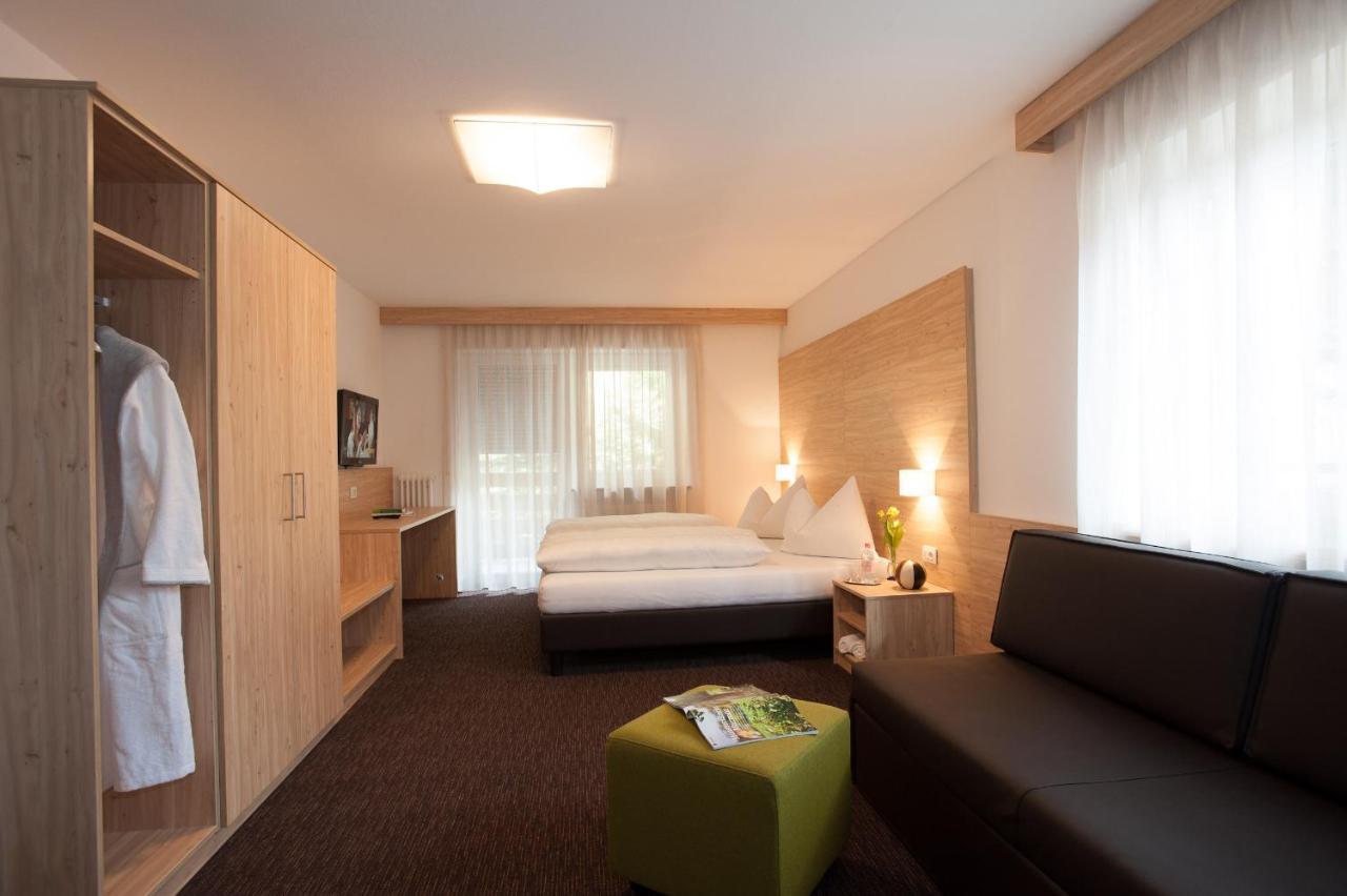 Hotel Stifter Lutago Buitenkant foto