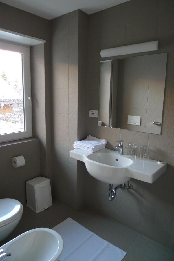 Hotel Stifter Lutago Buitenkant foto