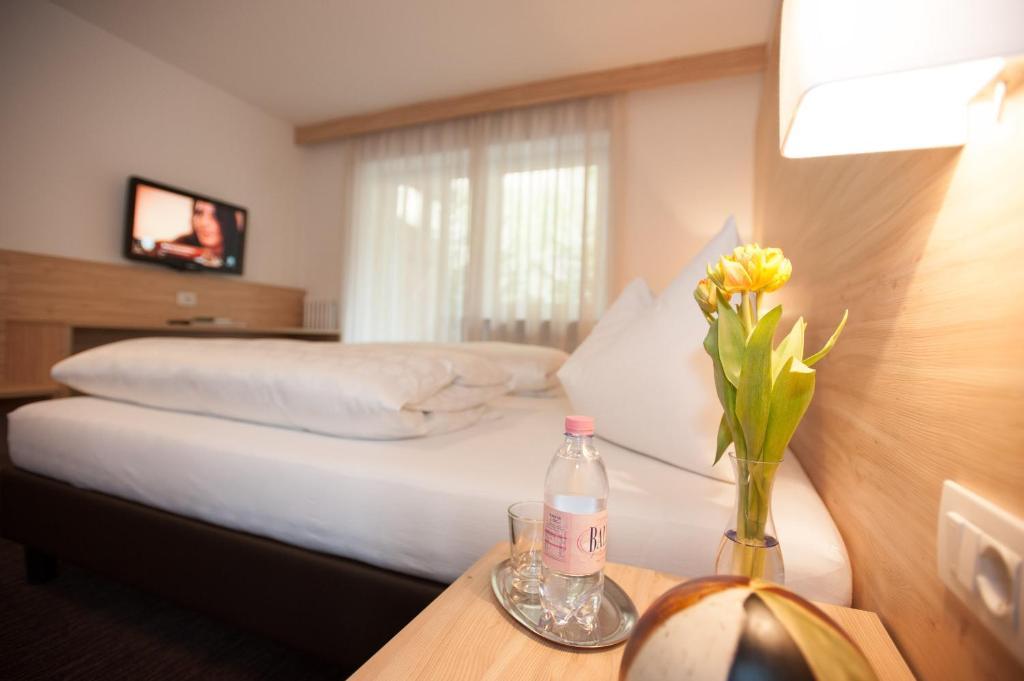 Hotel Stifter Lutago Kamer foto