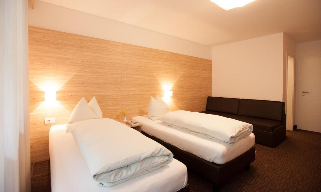 Hotel Stifter Lutago Kamer foto